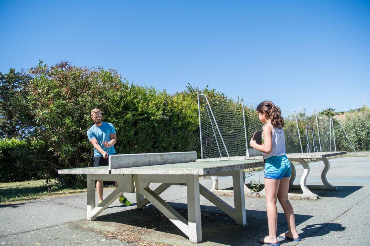Camping Les Grenettes Sainte-Marie-de-Ré Exteriér fotografie